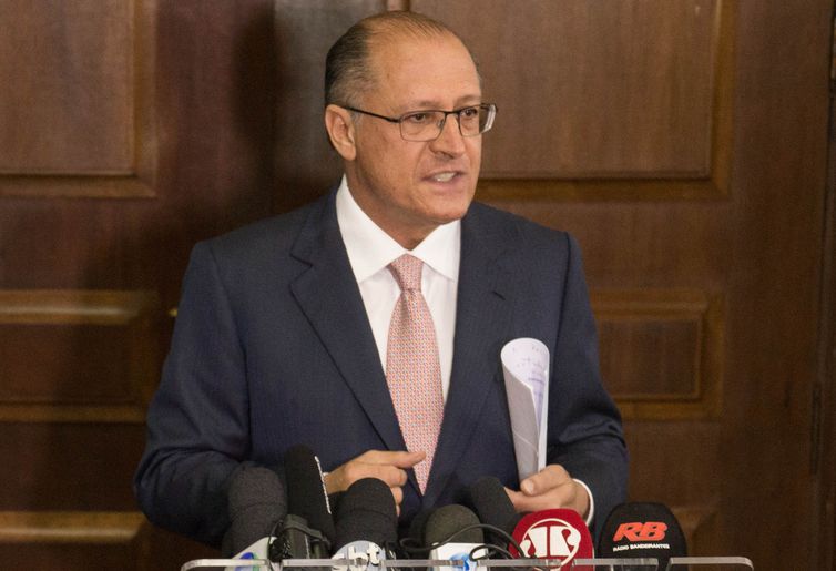 MP abre inquérito para investigar Geraldo Alckmin por improbidade administrativa
